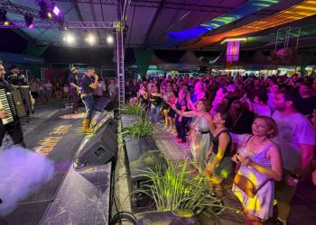 Arena Viva Verão Itapema movimenta a orla e conquista moradores e turistas