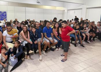 Escolas municipais de Itapema promovem apresentações em homenagem ao Dia da Família