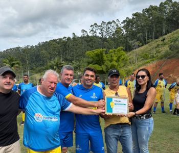 Itapema inaugura campo revitalizado no Sertão do Trombudo no dia do aniversário