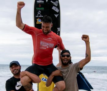 Itapemense Eder Luciano conquista título catarinense de bodyboard no Estaleirinho