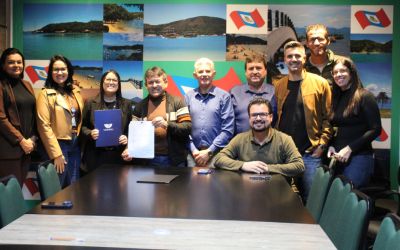 PREFEITURA DE PORTO BELO FIRMA PARCERIA COM A UNIVALI PARA RECEBER ESTUDANTES DO PROGRAMA UNIVERSIDADE GRATUITA