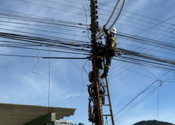 Operação Limpa Poste avança e chega à Avenida Principal, no Centro de Itapema