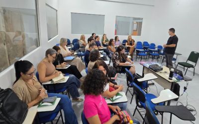 Porto Belo lança Projeto Bilíngue para reforçar ensino do inglês e espanhol na Rede Municipal de Ensino