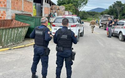 Itapema realiza operação integrada de fiscalização em galpões de recicláveis
