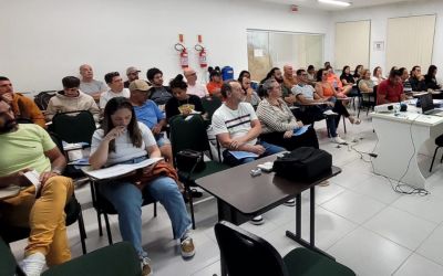 Porto Belo capacita ambulantes e quiosques para uma temporada de sucesso