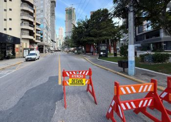 Centro tem alterações temporárias de trânsito para abertura da Páscoa Itapema 2026