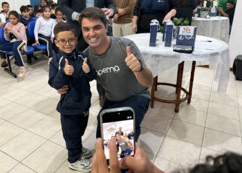 Itapema garante óculos gratuitos a estudantes da rede municipal pelo Projeto Olhar e Ouvir Inclusivo